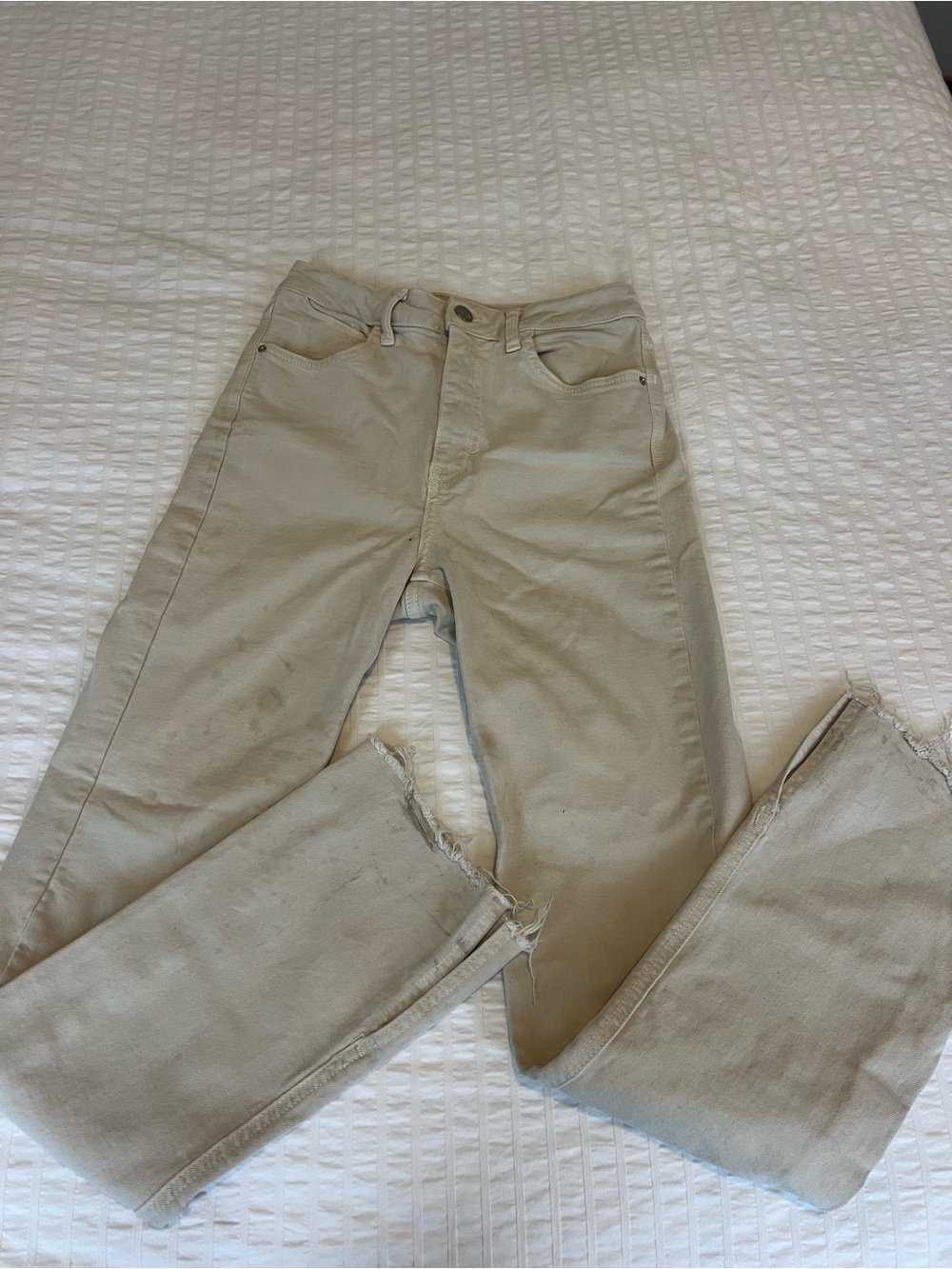Zara Women’s Light Beige Straight Jeans